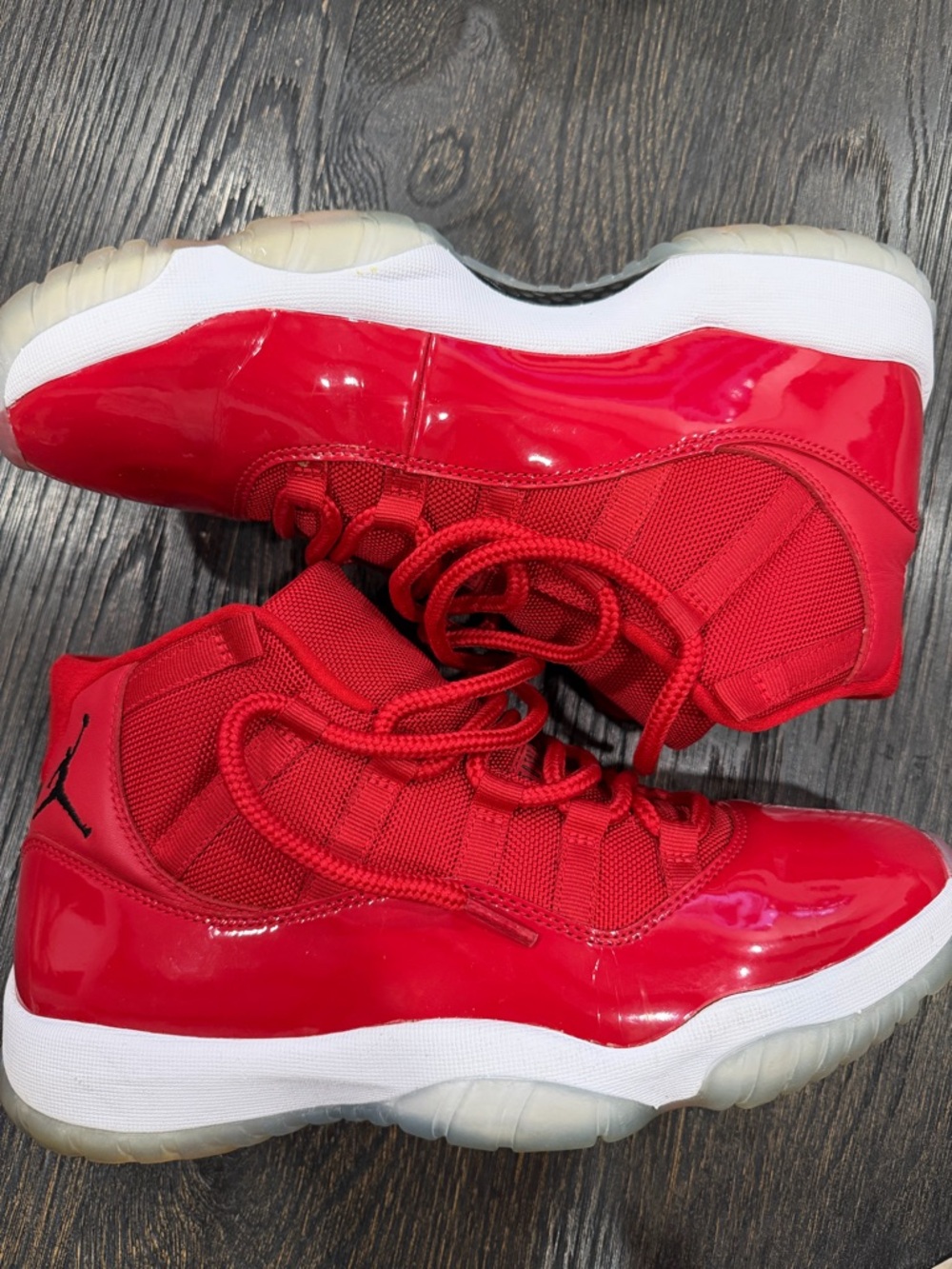 Nike Air Jordan 11 Retro 'Win like '96' Men's Size 10.5 USED